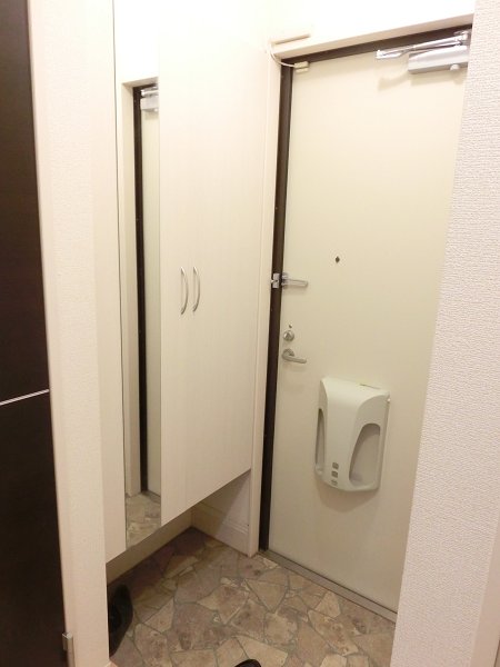 ロザージュ 玄関