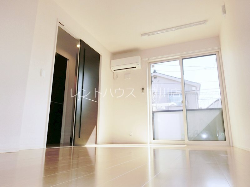 ラ・ルーン 同建物参考写真