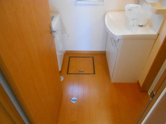 あけぼの貸家  洗面所