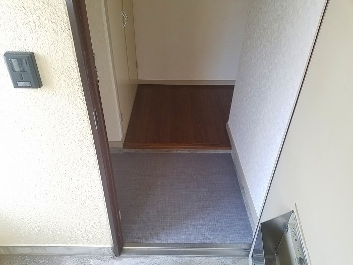 東京都国立市富士見台３丁目 玄関