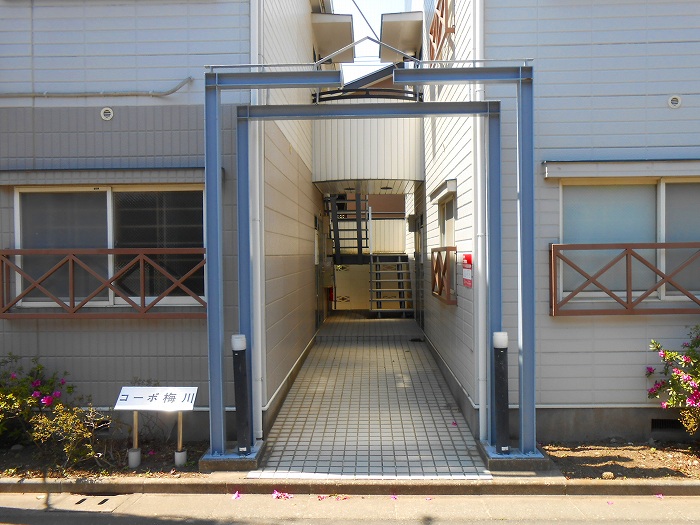 コーポ梅川 エントランス