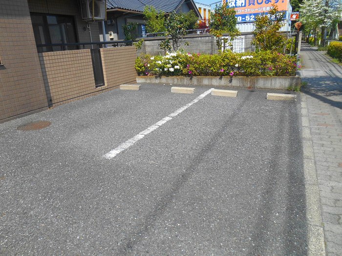 アベルテ北府中  駐車場