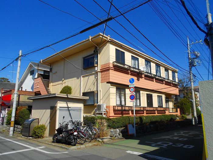 ロイヤルハイツウチヤマ 外観