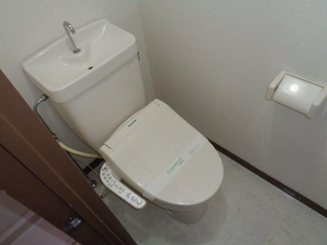 アルコバレーノ  トイレ