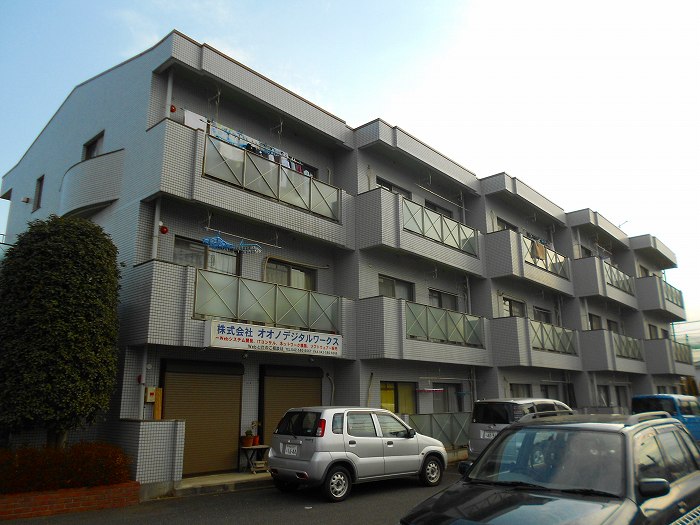 国立アーバンヒル 外観