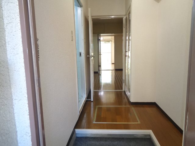 永光ハイツ 玄関
