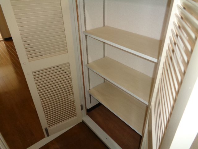 永光ハイツ 収納
