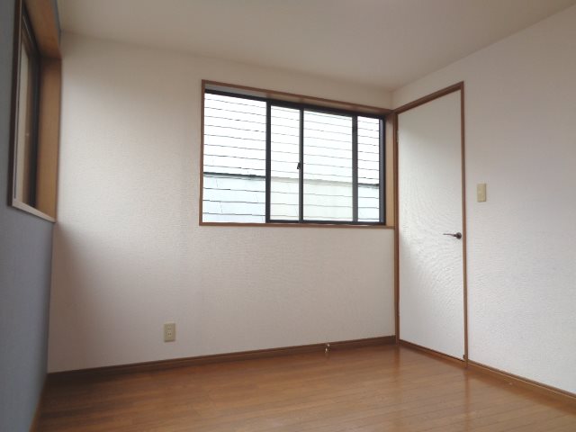 金井邸貸家  その他