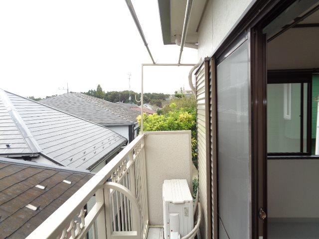 上水南町戸建 ベランダ