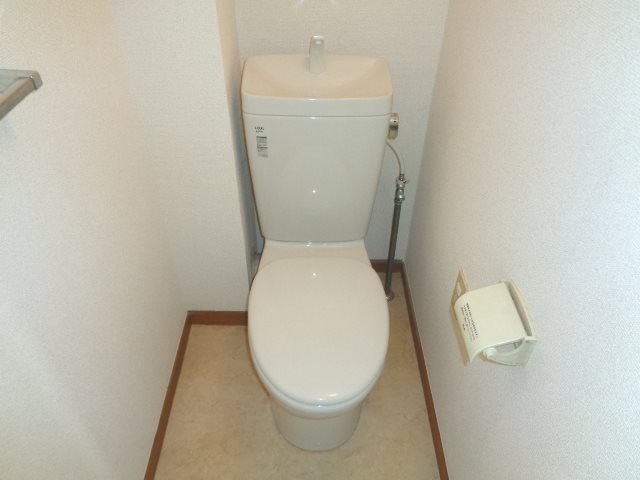 西国分寺史跡通り住宅６号棟  トイレ