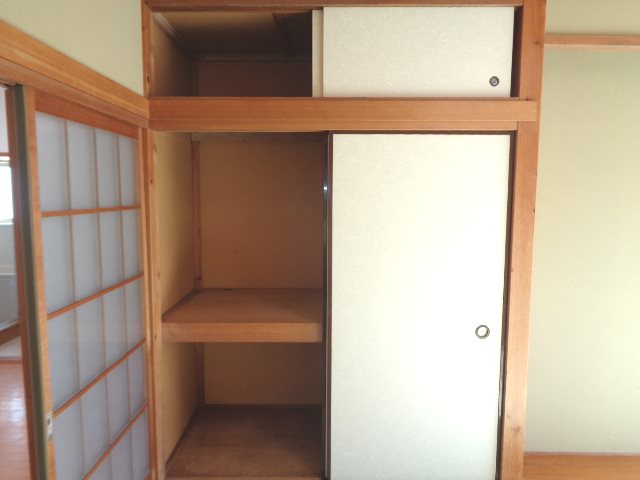 グリーンヒルズ内藤  収納