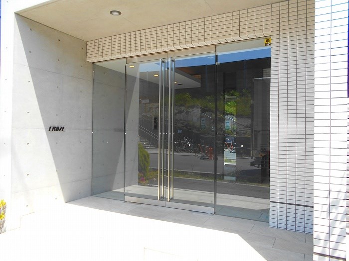 東京都日野市日野 エントランス