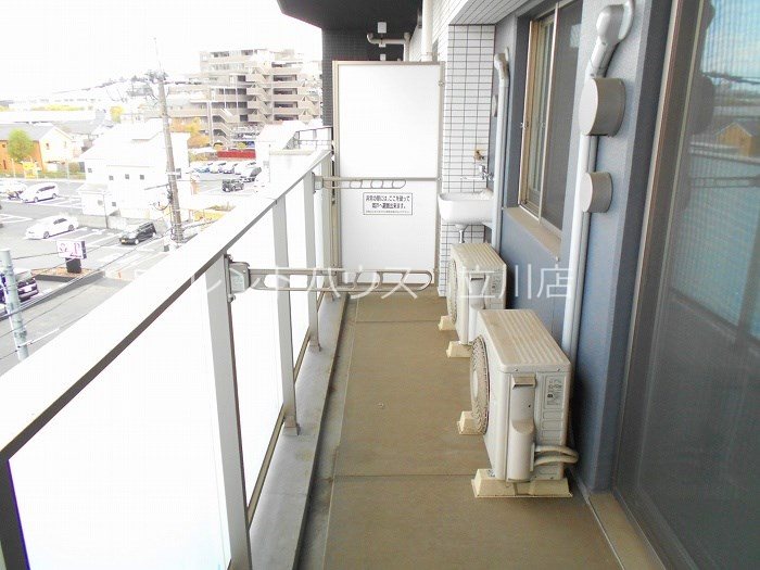東京都立川市幸町３丁目 ベランダ