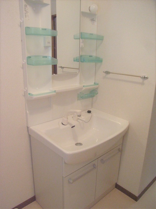 リヴェール シモ 同建物参考写真