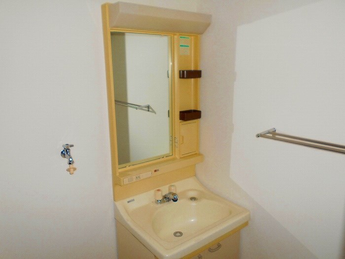 ロイヤルガーデンタカスギ  同マンション別部屋参考写真です