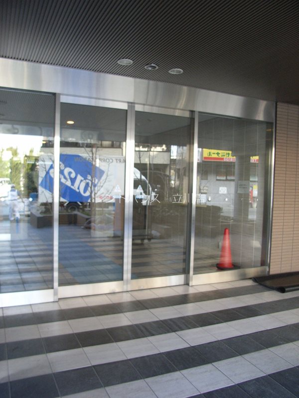 ライオンズステージ西立川フォレストアヴェニュー エントランス