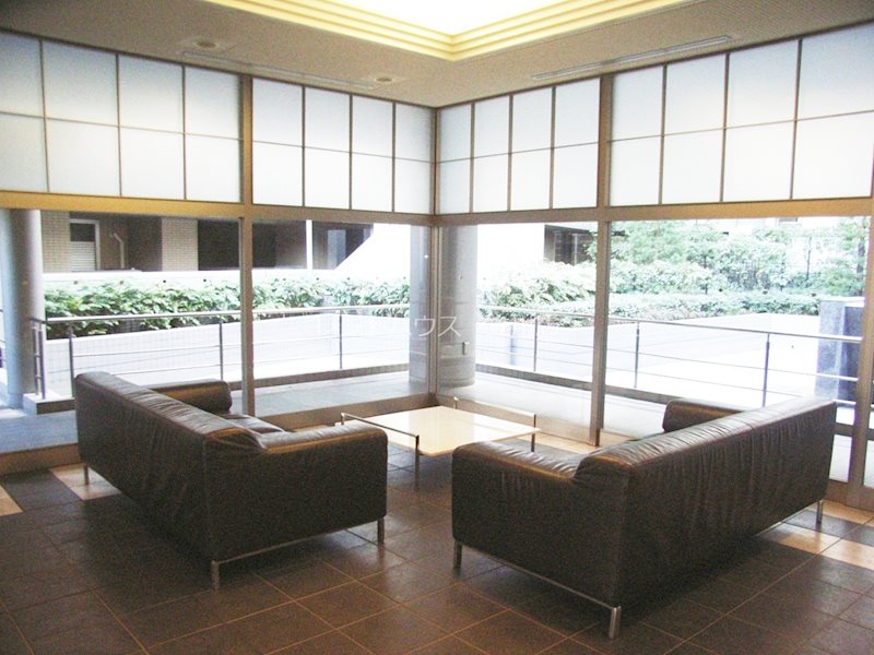 ライオンズステージ西立川フォレストアヴェニュー ロビー