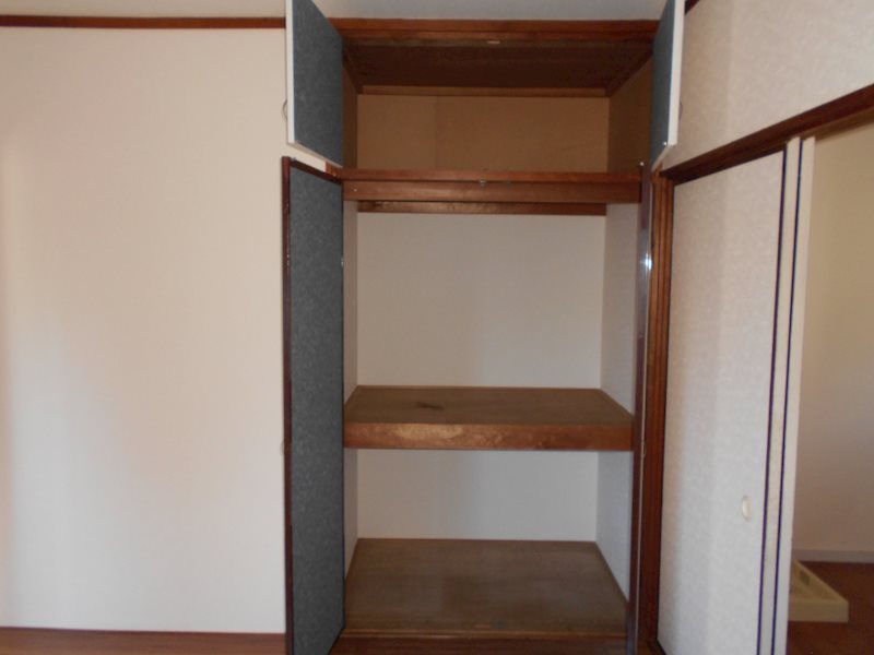 イーストイン 収納