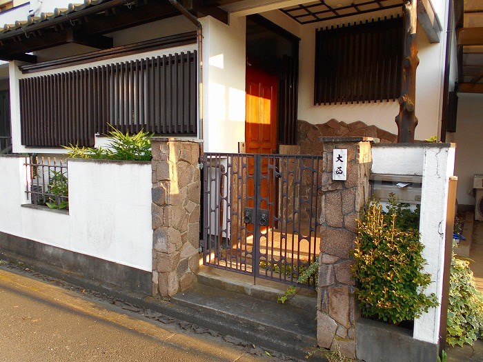 富士本三丁目貸家  エントランス