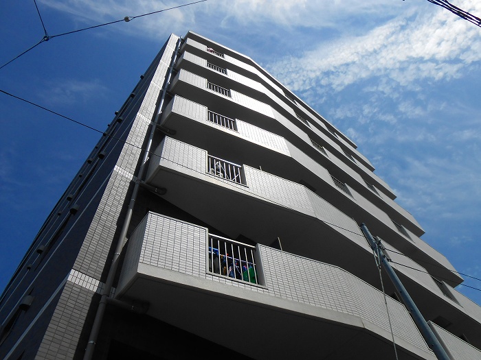 アリュージュ西国立  外観