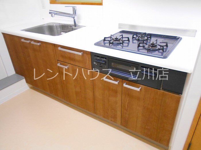 東京都立川市曙町２丁目 キッチン