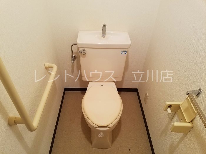 ライラック トイレ