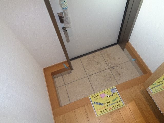 東京都国分寺市日吉町４丁目 玄関