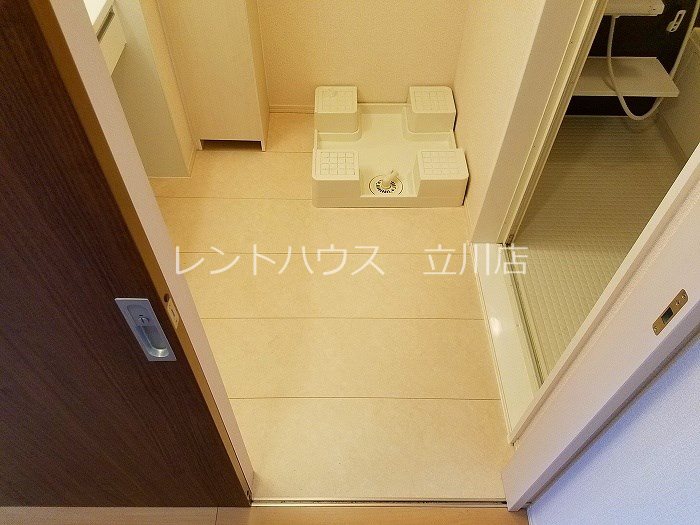雅　壱番館 洗面所