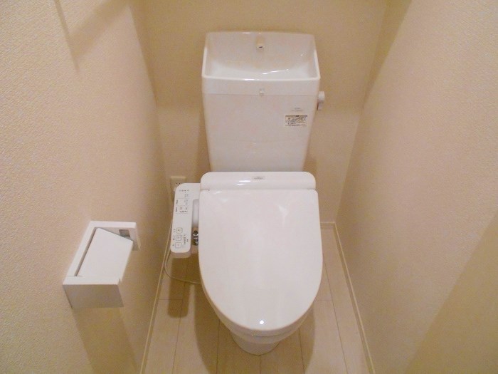 コンフォート高松町 同建物参考写真