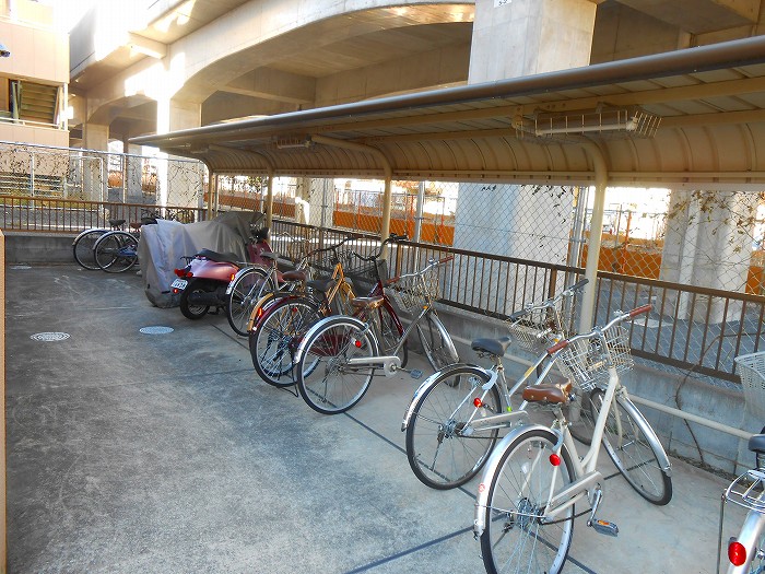 東京都国立市中１丁目 入居者専用駐輪場