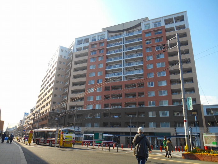 北口駅前のシンボルタワーマンション