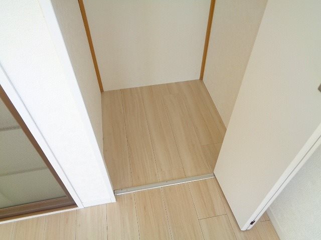 ド・ミール恋ヶ窪　B棟 収納