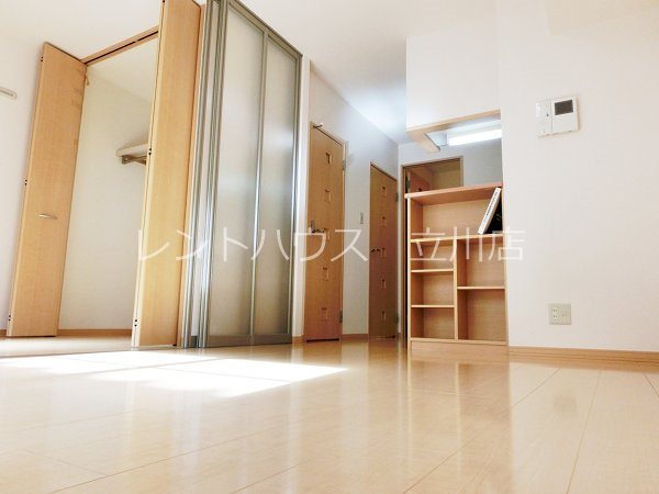 ロイヤルコートKay　A棟 別部屋写真