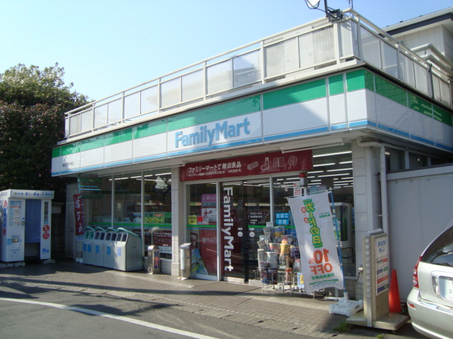 グランオーク武蔵府中 ファミリーマート海田西国分寺店