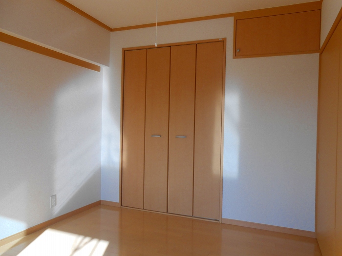 ストークマンション新藤 反転写真