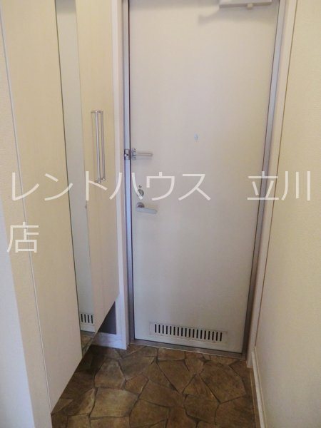 シェドゥーヴル 別部屋写真