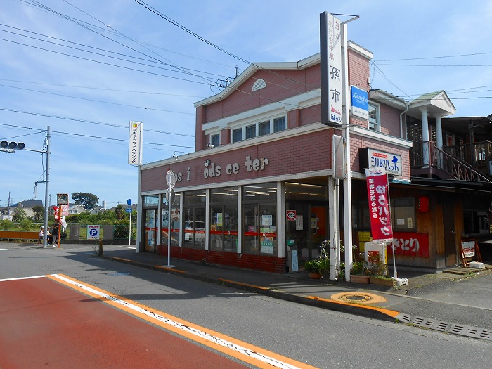 ヴィラゼルコヴァ ヤマザキショップ日吉店