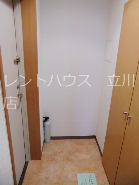 フローレンスAKISHIMA 別部屋写真