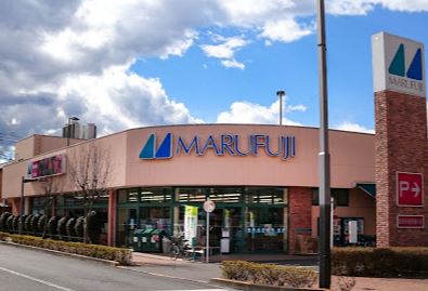 カーサ・フィオレット ﾏﾙﾌｼﾞ昭島市役所通り店