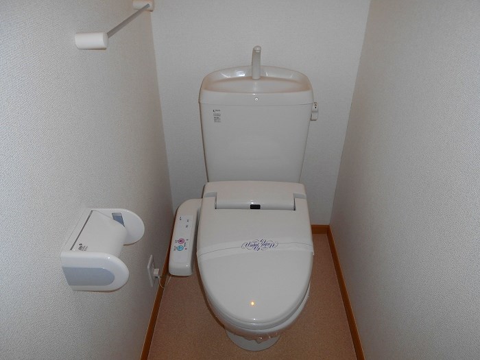コモドカーサＡ 反転写真