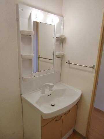 ルミナス砂川七番 同建物参考写真