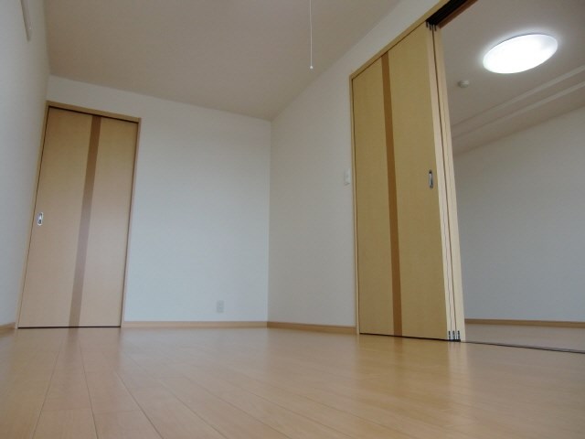 ルミナス砂川七番 同建物参考写真