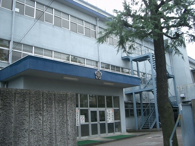 西国立コートビレッジ  立川市立立川第三中学校