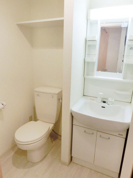 コスモアージュ 別部屋写真