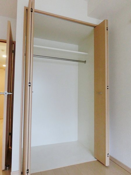 コスモアージュ 別部屋写真