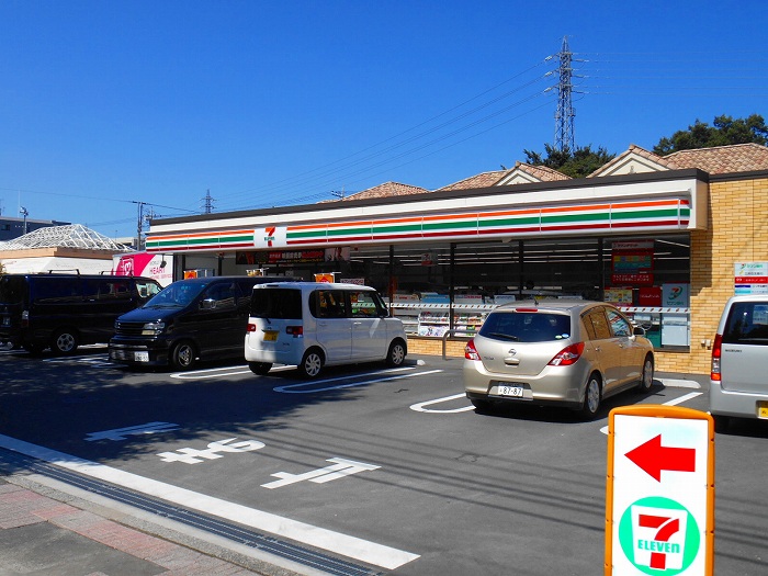 東京都国立市富士見台２丁目 セブンイレブン富士見台中央店