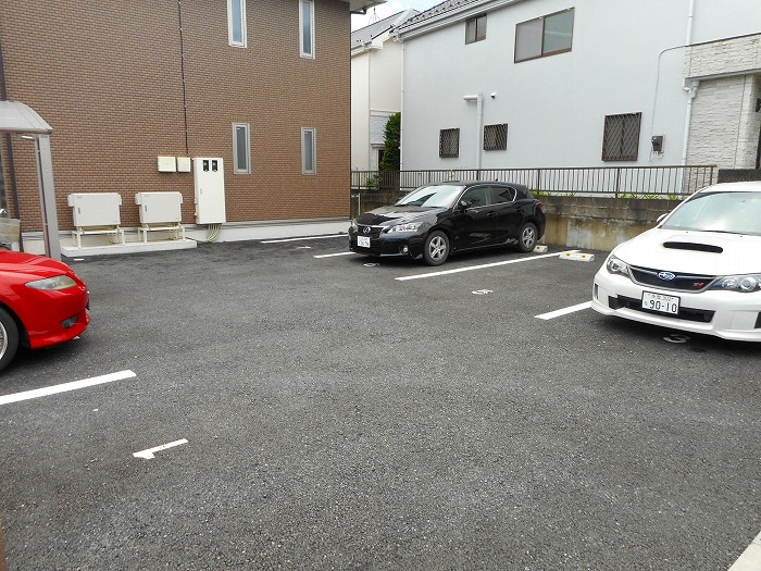 エムステージ（M.STAGE）Ⅰ   ◇切り返しし易い駐車場です◇