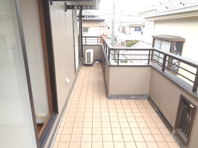 国分寺戸倉2丁目住宅  ベランダ