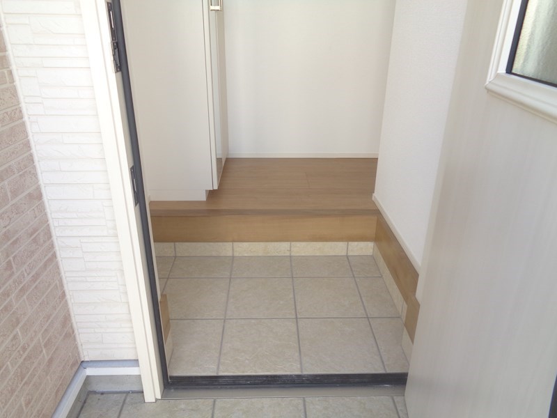 Kolet府中西府 玄関