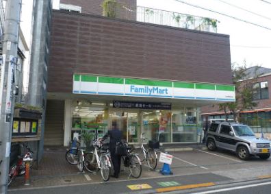 K・Kビル ﾌｧﾐﾘｰﾏｰﾄ 中神駅前店